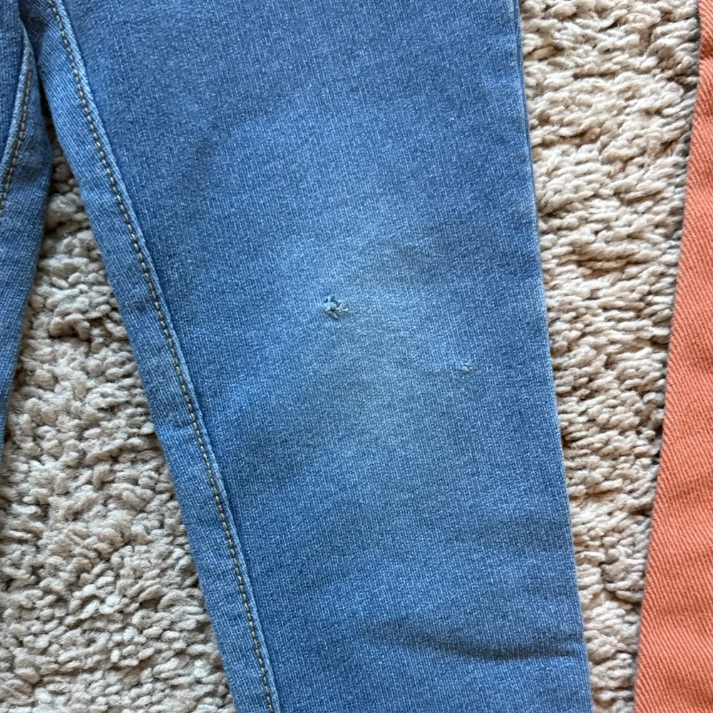 Toddler Girls Denim and Corduroy Pants Set 2T - Picture 5 of 9